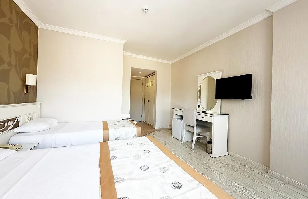 Romance Beach Hotel-1