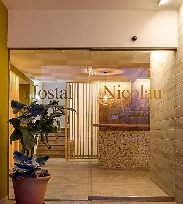 Hostal Residencia Nicolau-1
