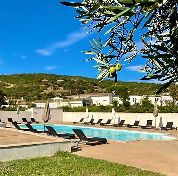 Hotel Les Pavillons Du Golfe-1