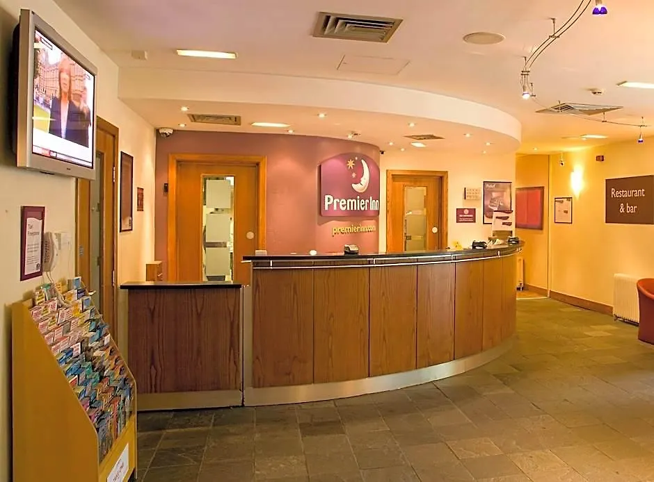 Premier Inn London Wembley Park-1