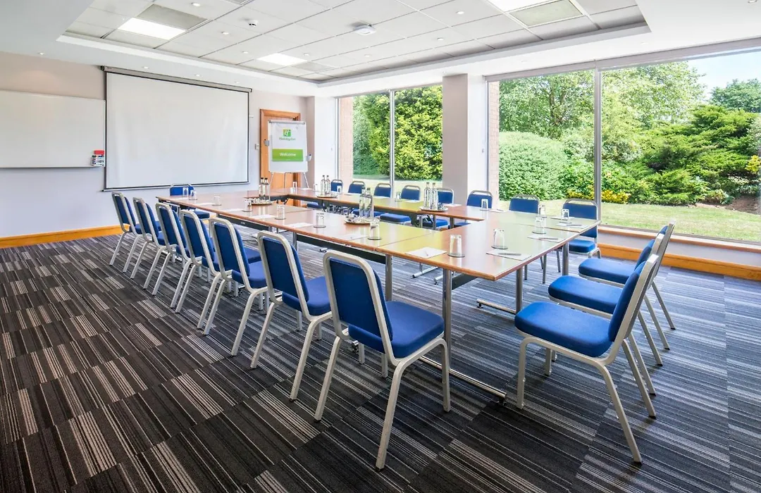 Holiday Inn London - Gatwick Airport By Ihg-1