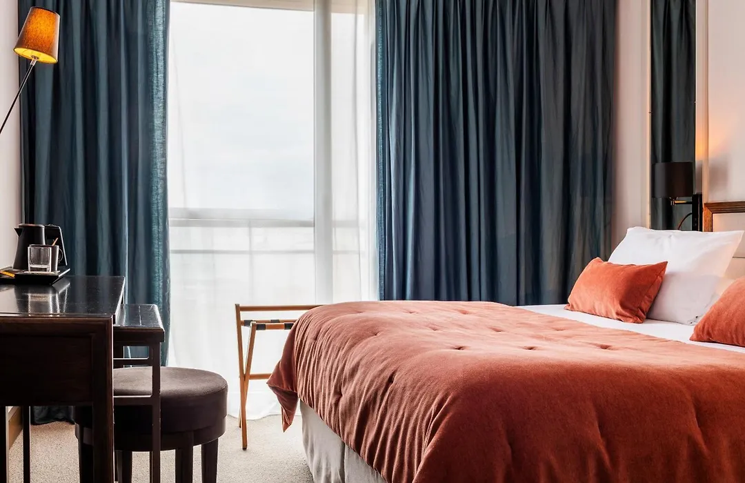 Hotel & Spa Les Roches Noires-1