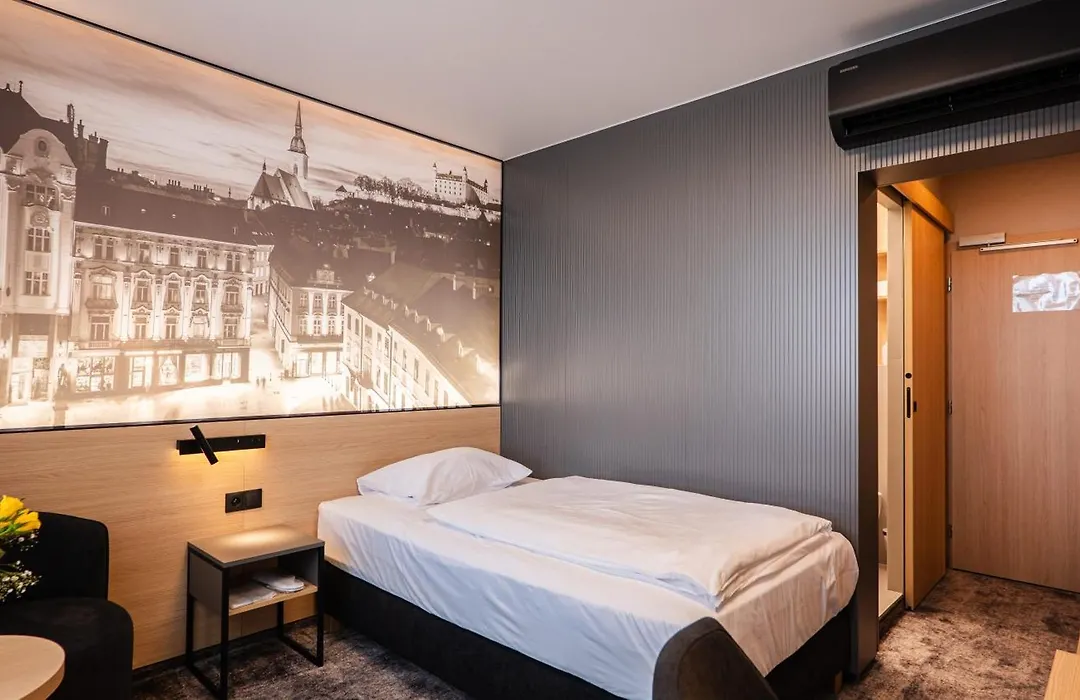 Hotel Bratislava-1