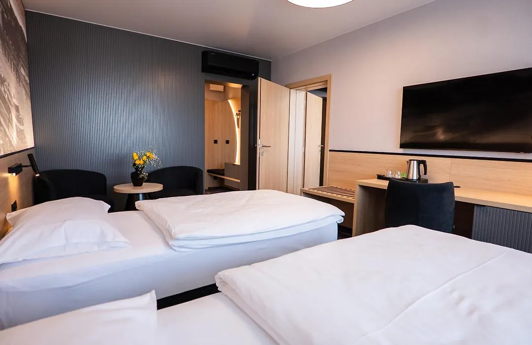 Hotel Bratislava-1