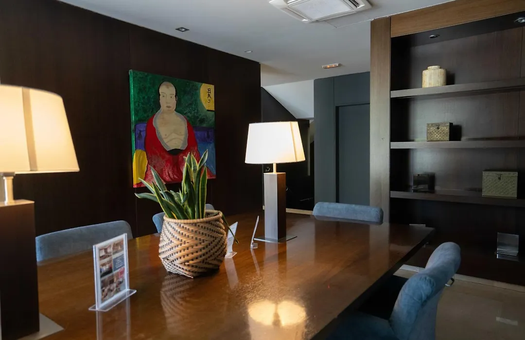 Hotel Ciutat Martorell-1