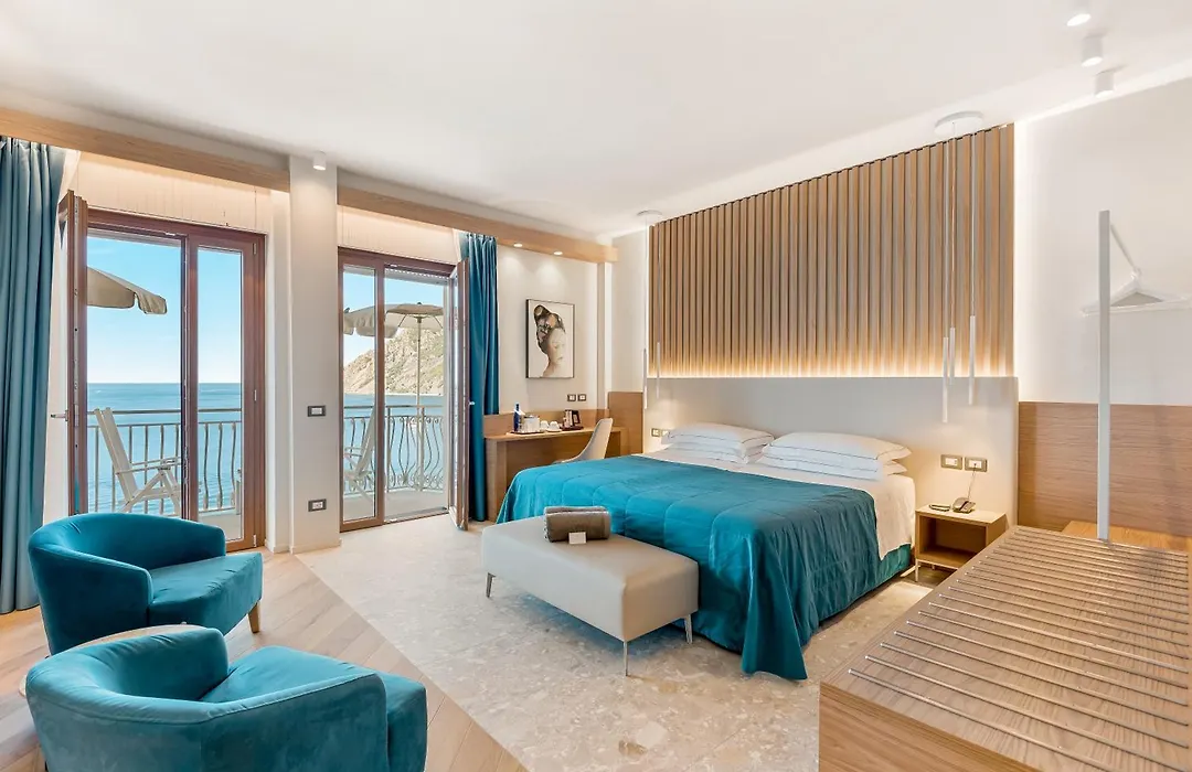 Hotel Porto Roca-1