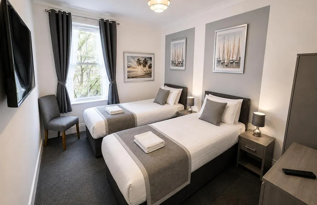 Cecil Court Hotel-1
