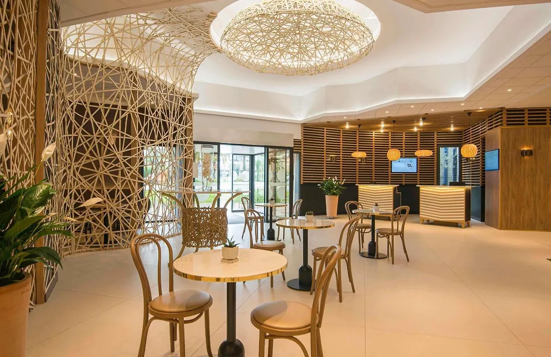 Novotel Nice Arenas Aeroport-1