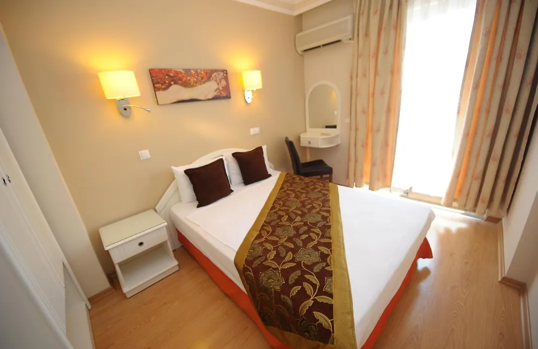 Suite Laguna Otel-1