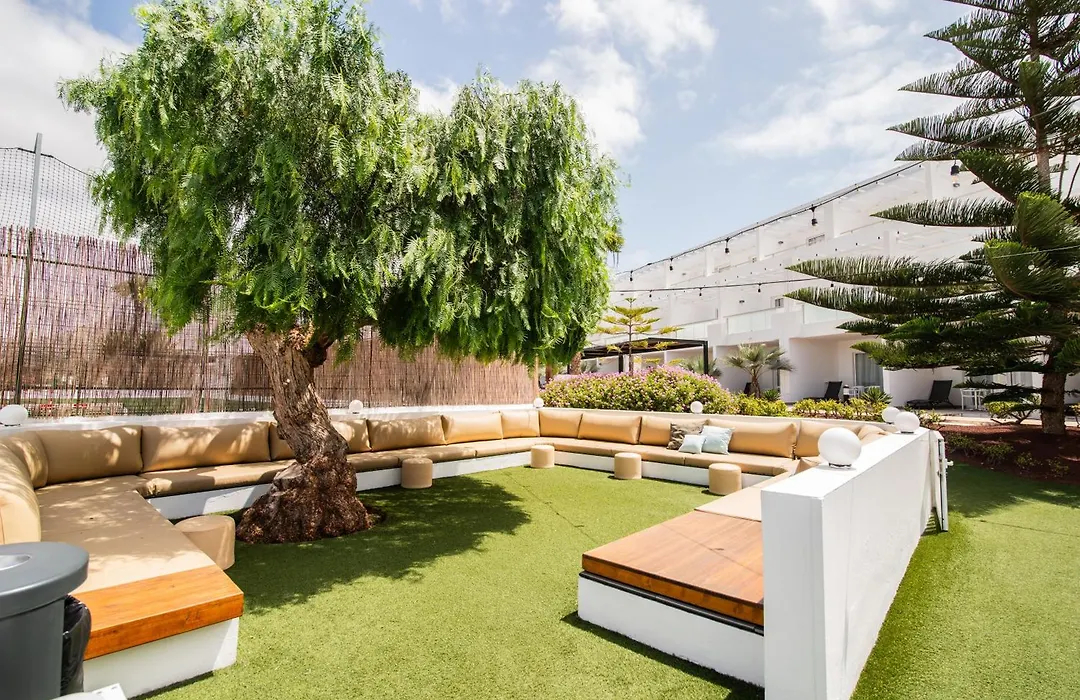 Aequora Lanzarote Suites-1