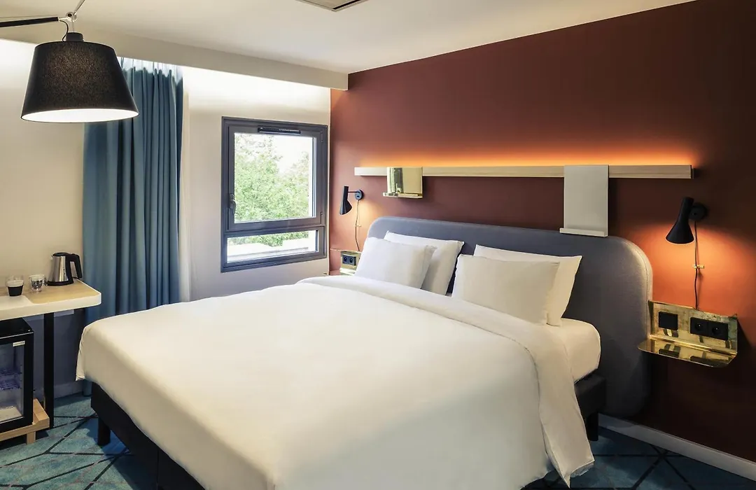 Mercure Nantes Centre Gare-1