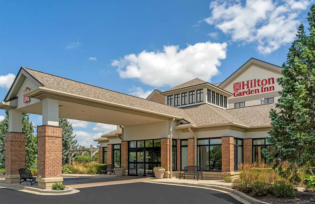 Hilton Garden Inn Oconomowoc-1