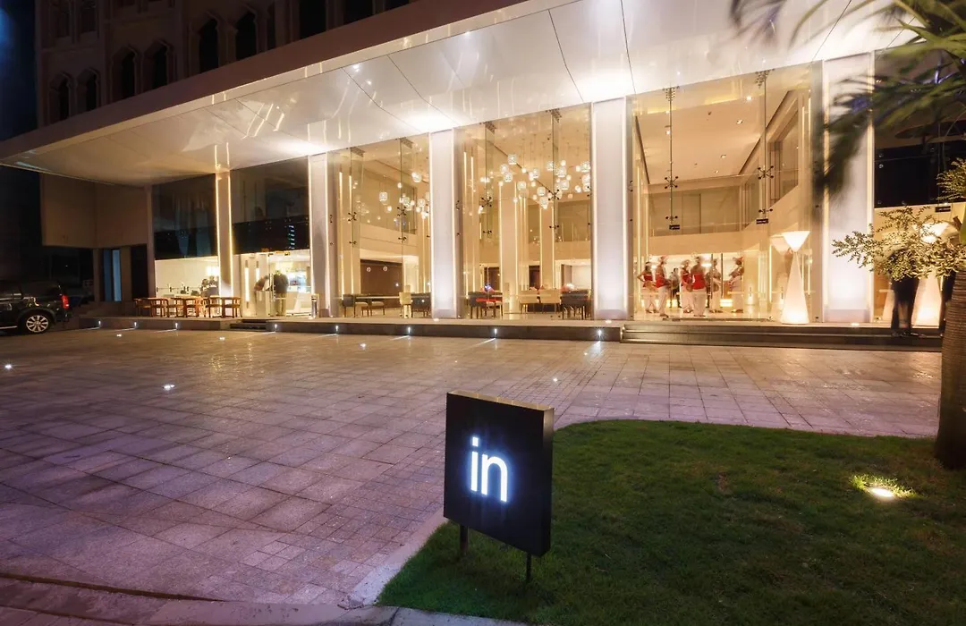 Ramada Colombo-1