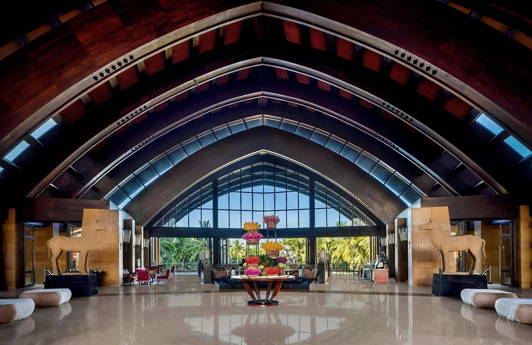 Pullman Oceanview Sanya Bay Resort & Spa-1
