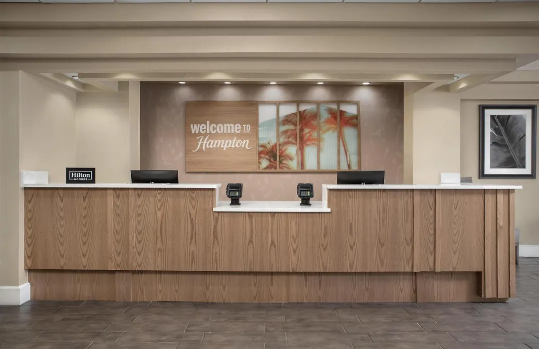 Hampton Inn Daytona Shores-Oceanfront-1