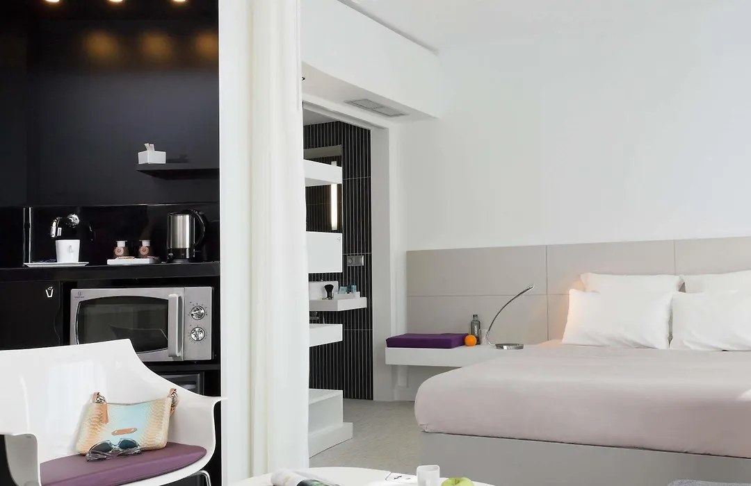 Novotel Suites Malaga Centro-1