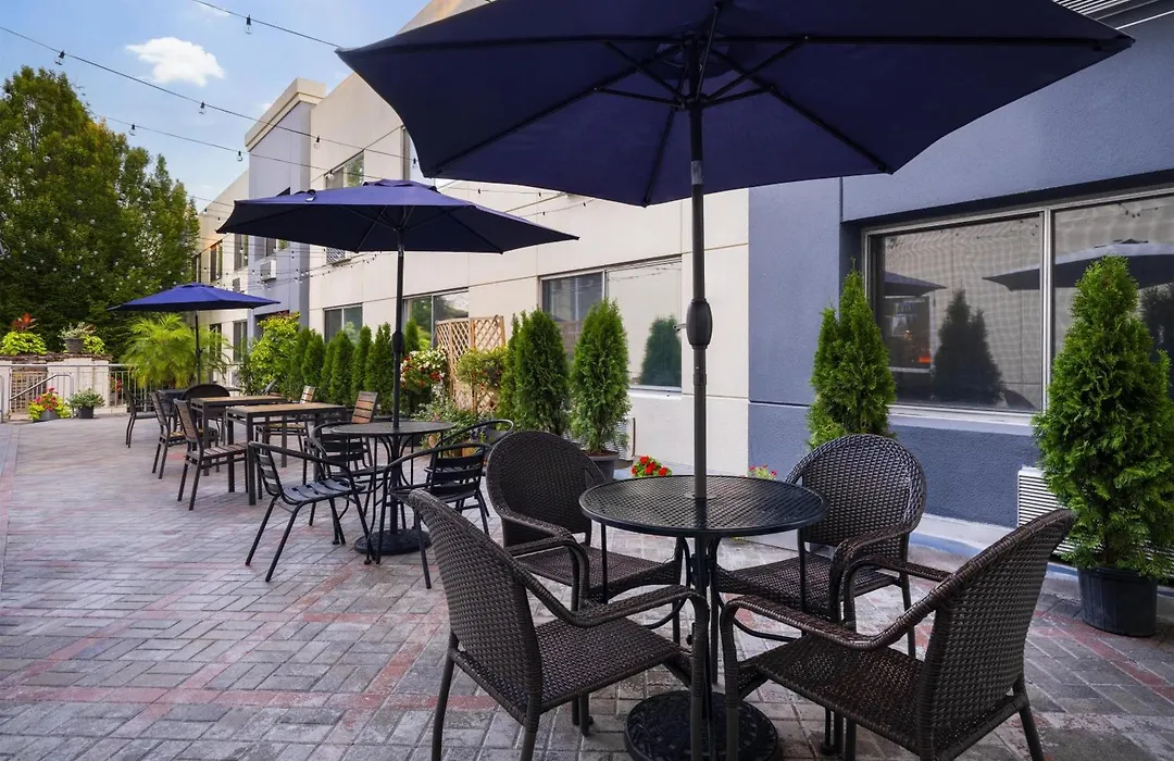 Best Western Premier Plainview-Long Island Hotel-1