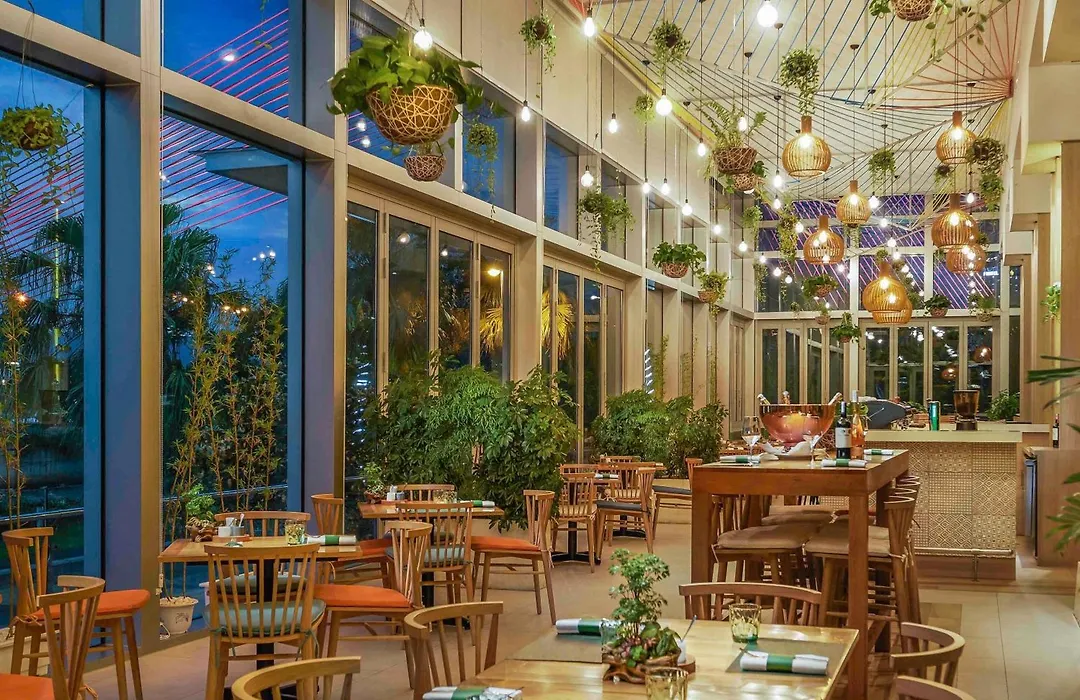 Grand Mercure Danang-1