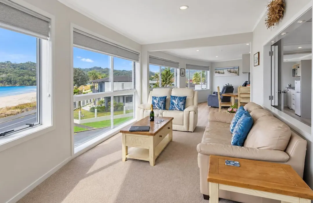 Waterfront Apartments Whitianga-1