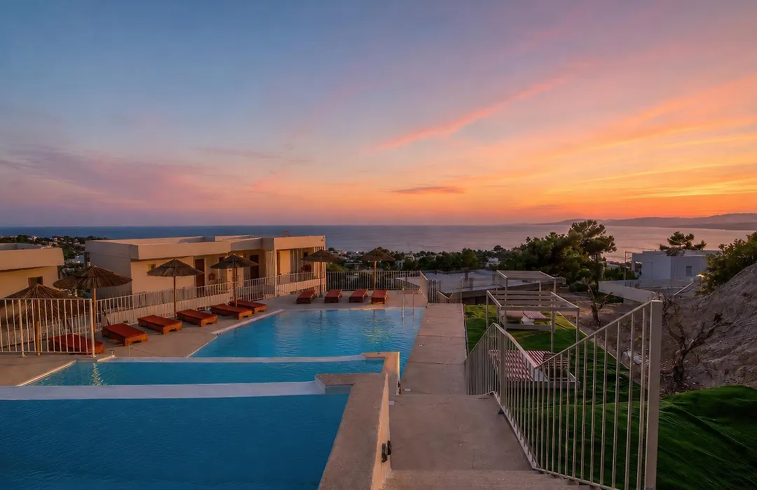 Stella View - Adults Only-1