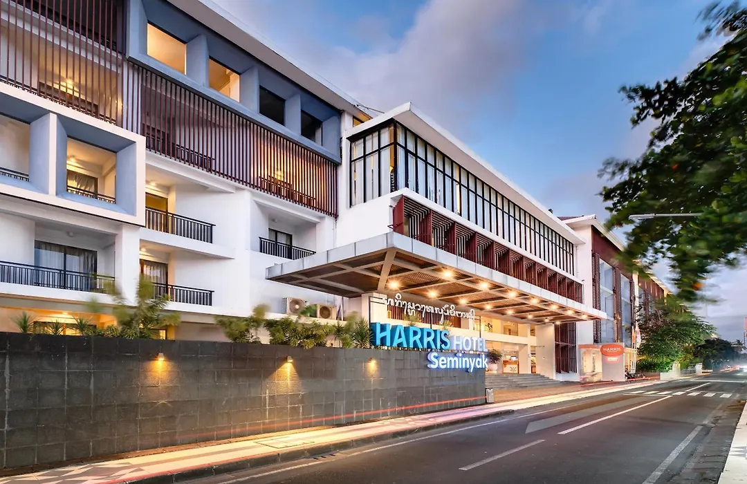 Harris Hotel Seminyak-1