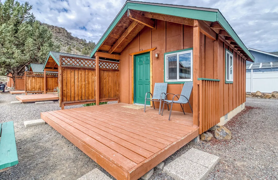 Crooked River Ranch Cabins-1
