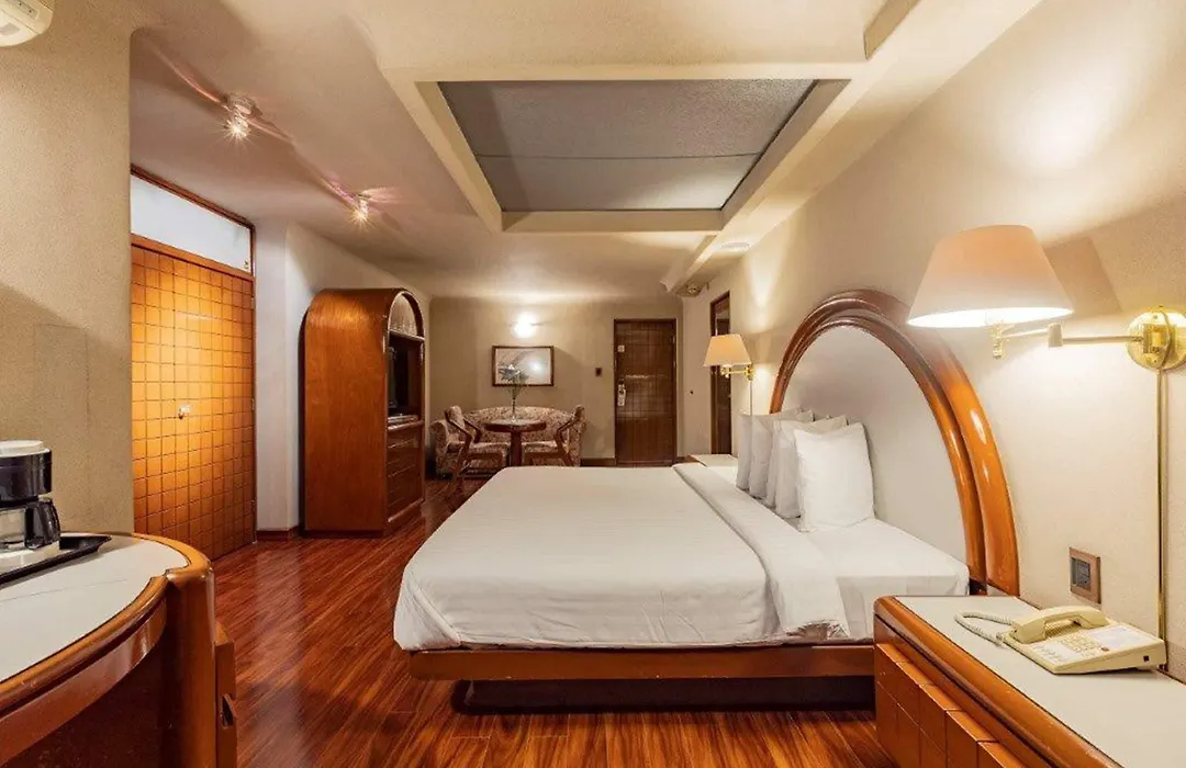 Hotel Beverly-1