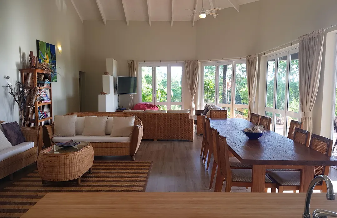 Muri Beach Resort-1