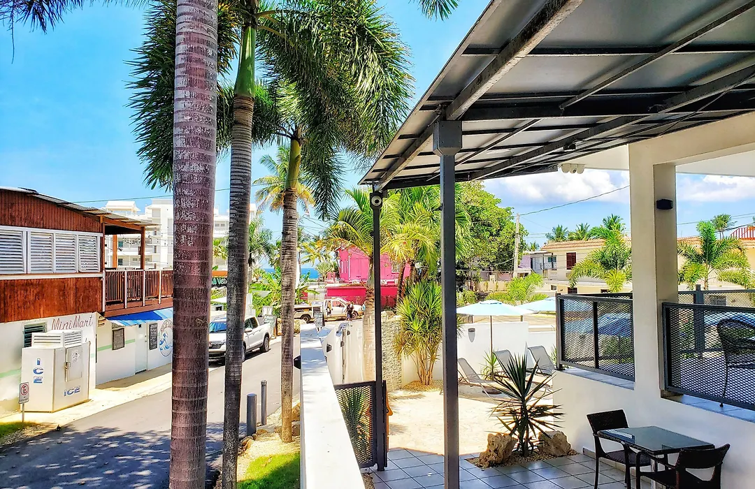 Casa Verde Hotel - Steps To The Beach, Pool, Restaurant & Bar-1