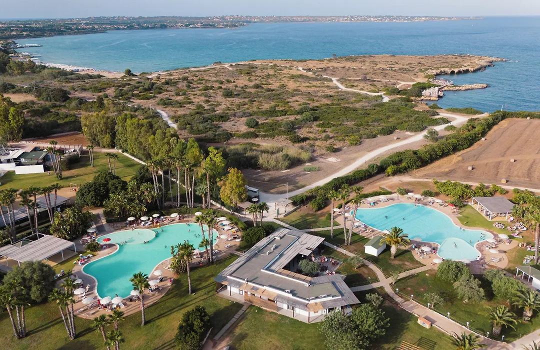 Voi Arenella Resort-1