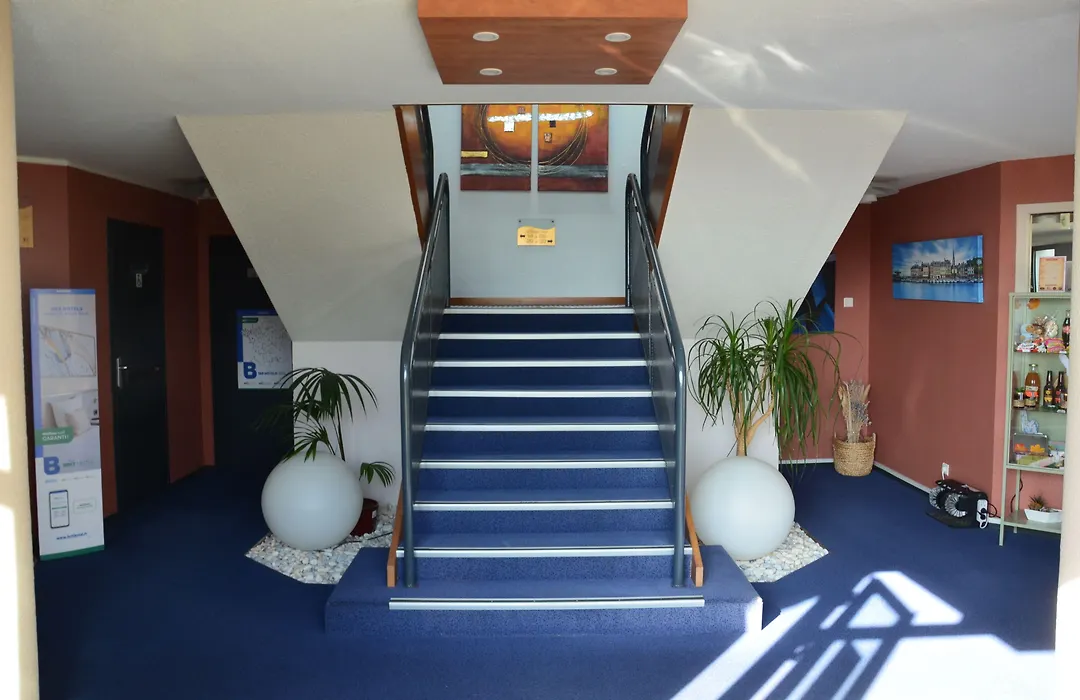 Best Hotel Caen Citis - Hérouville-Saint-Clair-1
