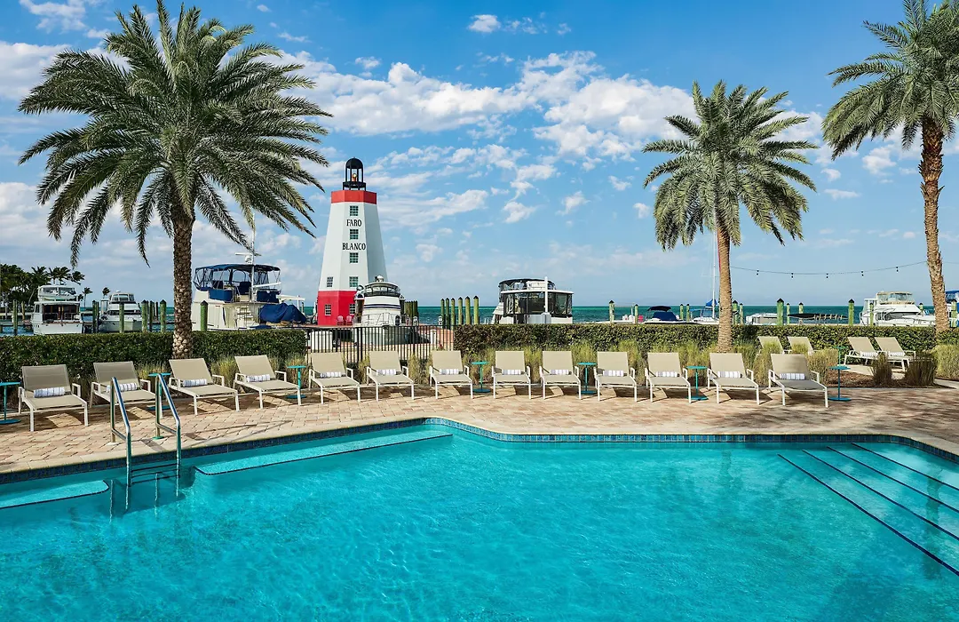 Faro Blanco Resort Marathon Florida Keys, Curio By Hilton-1