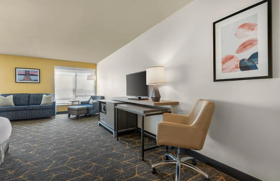 Holiday Inn & Suites Oakland - Airport By Ihg-1