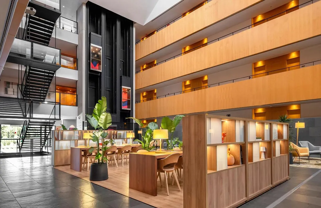 Innside By Melia Barcelona Aeropuerto-1