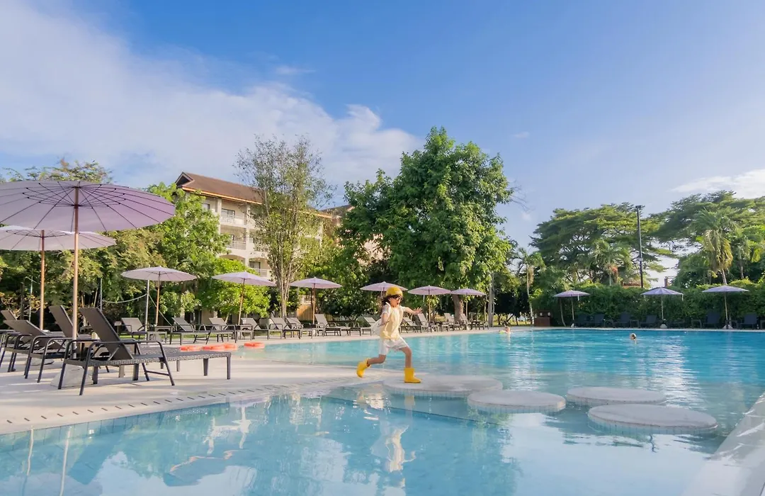 Pinnacle Grand Jomtien Resort&Beach Club - SHA Extra Plus-1