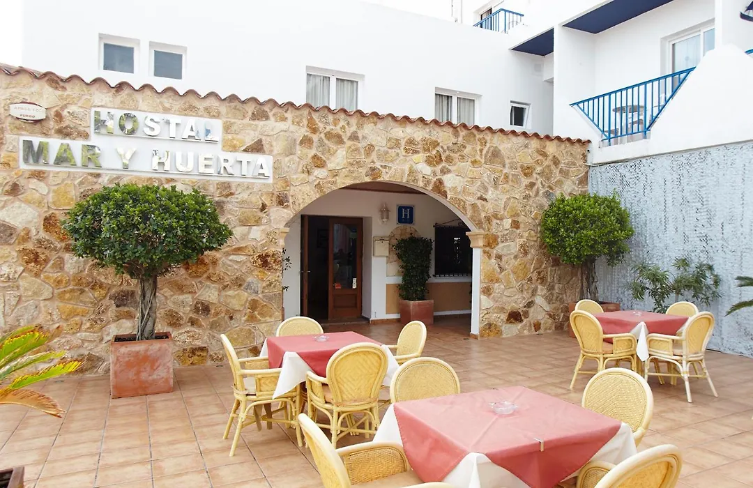 Hostal Mar Y Huerta-1