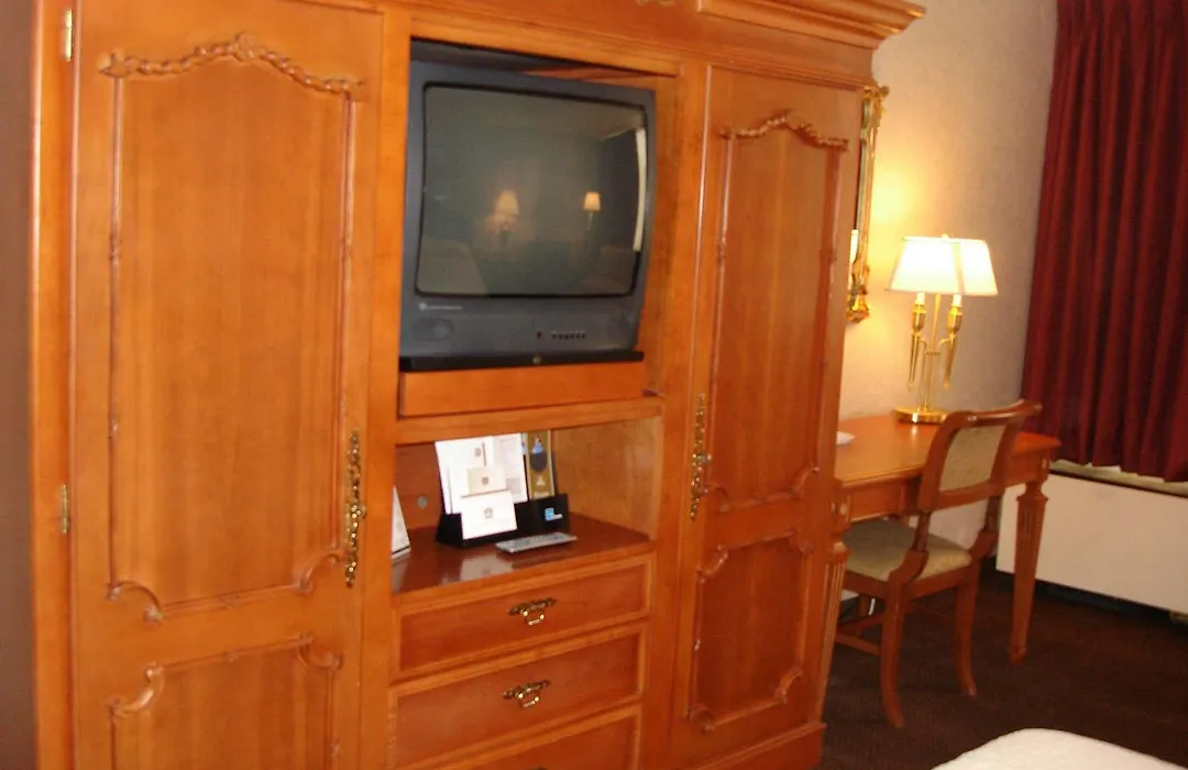 A Victory Inn & Suites - Muskegon-1