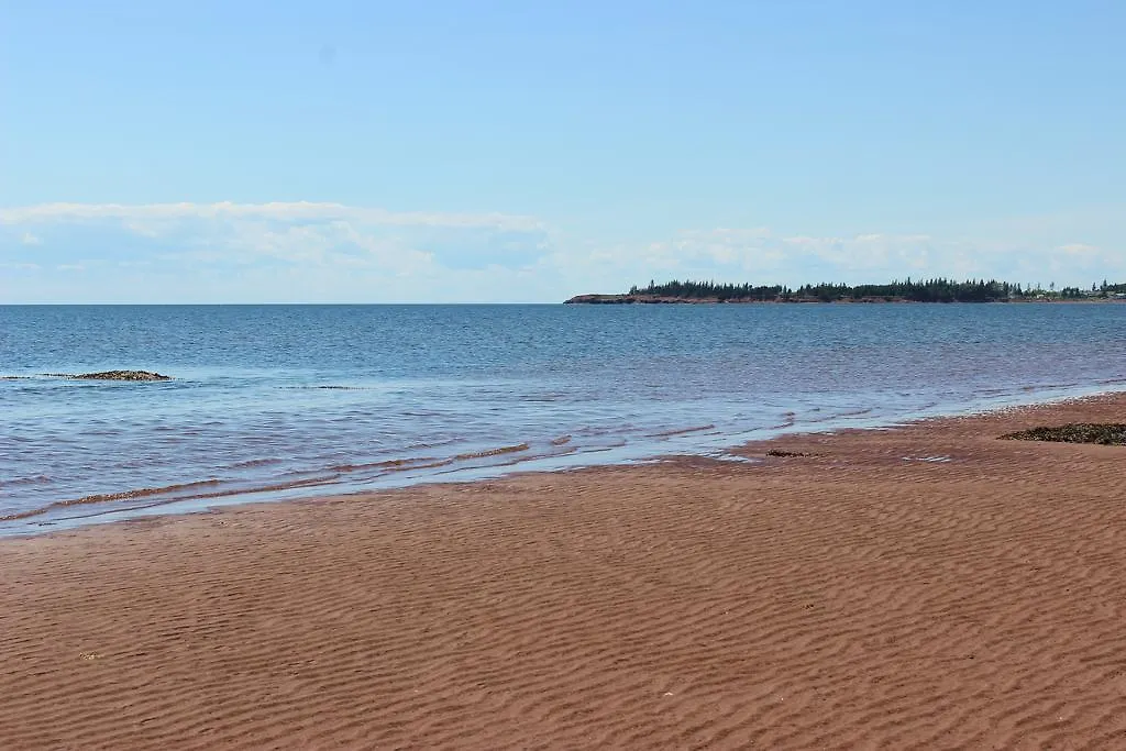 Cottages On Pei-Oceanfront-1