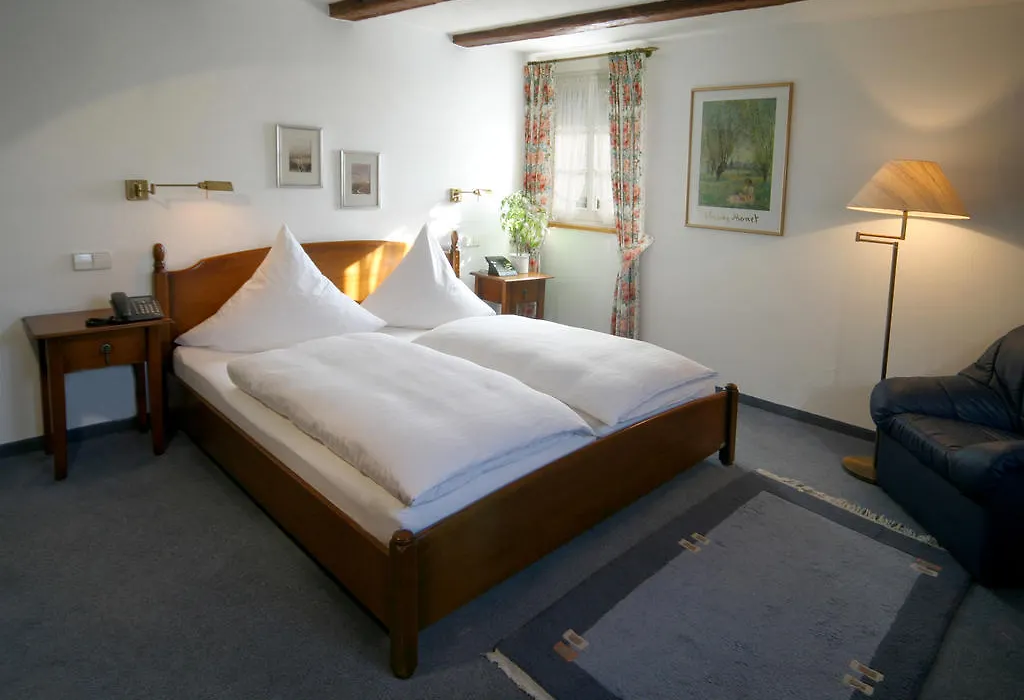Hotel Engel-1