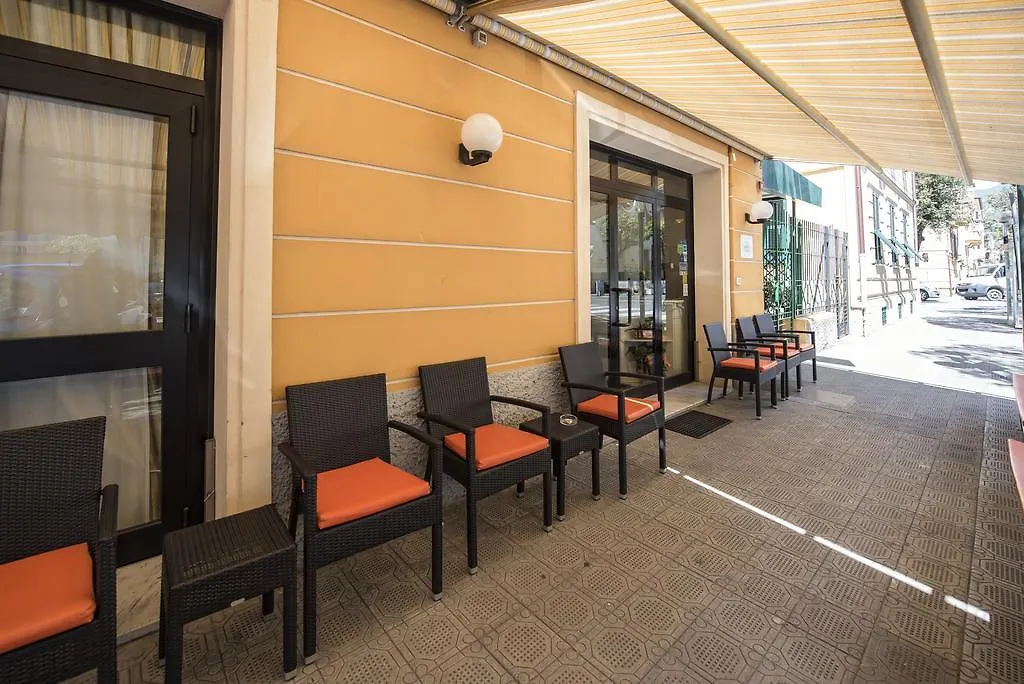 Hotel Bristol-1