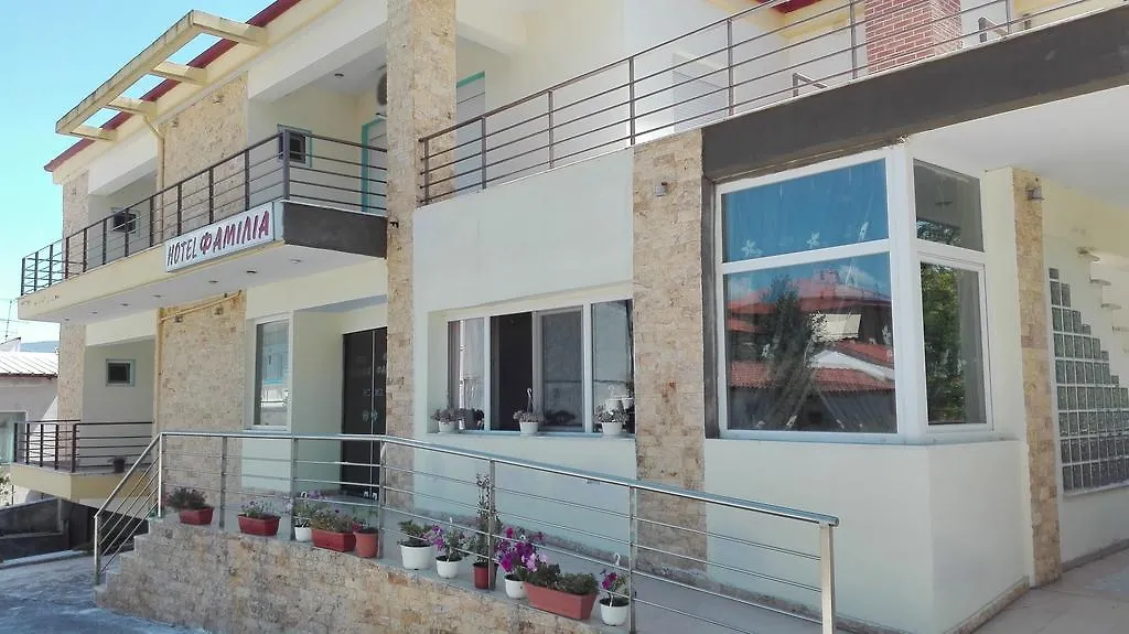 Familia Hotel-1