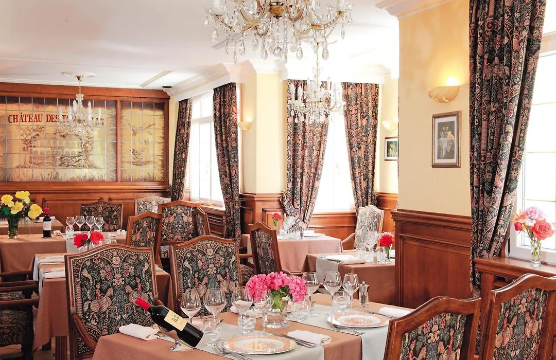 Logis Hotel & Restaurant - Le Chateau Des Tourelles 3 Etoiles-1