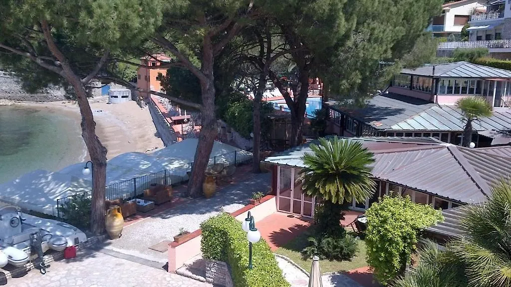 Hotel Fiascherino-1