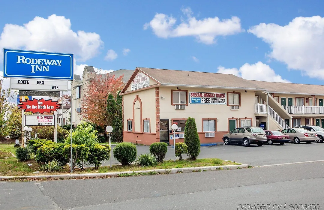 Economy Motel-1