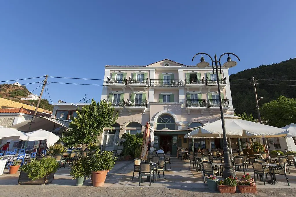 Samaina Port Hotel-1