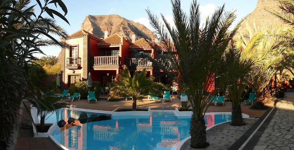 Apartamentos Punta Marina-1