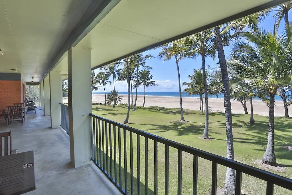 Sarina Beach Motel-1