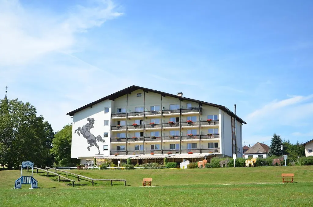 Hotel Reitzentrum Hausruckhof-1