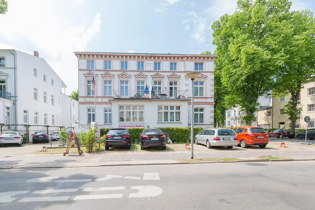 Haus Troja-1