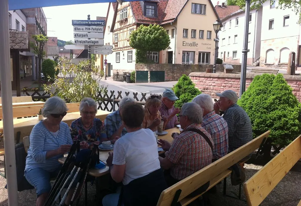 Gasthof und Pension Zur Frischen Quelle-1